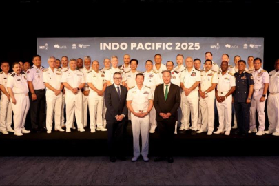 Marles: Çin askeri yığınağını yapıyor