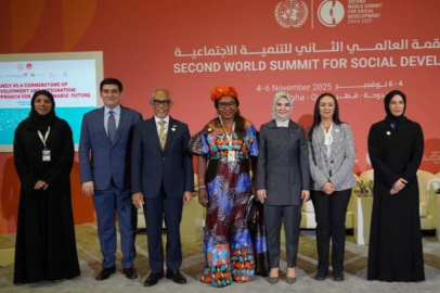 Bakan Göktaş: "Aileyi yeniden merkeze almak insanlığın en acil sorumluluğudur"