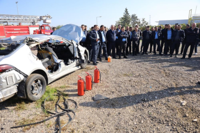 Bursa’da otobüs şoförlerine yangın söndürme eğitimi