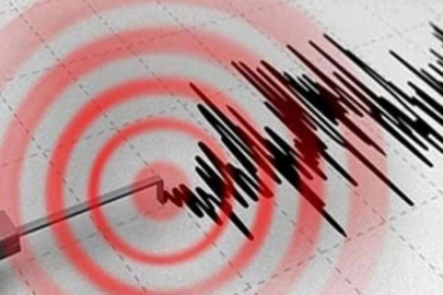 Sındırgı'da deprem paniği