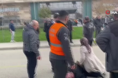 Bursa'da hastane önünde feci kaza