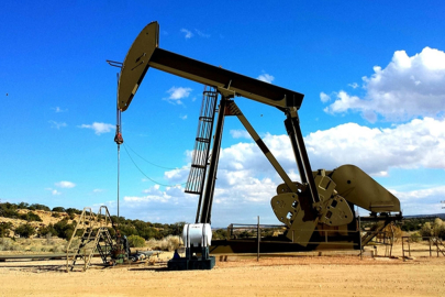 İran’ın petrol ihracatında yeni rekor: 2,3 milyon varile ulaştı