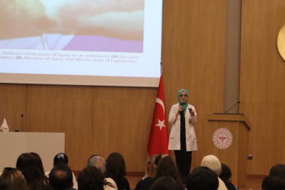 Bursa'da hekim ve sağlık çalışanlarına yanık eğitimi