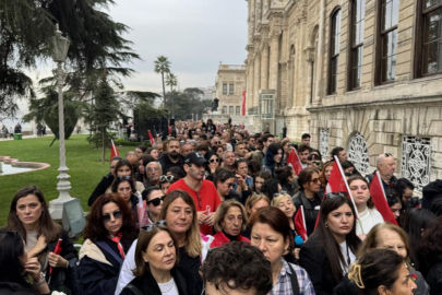 Gazi Mustafa Kemal Atatürk, Dolmabahçe Sarayı'nda anıldı