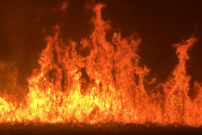 Hakkari'de korkunç yangın