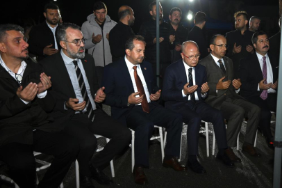 AK Parti Bursa'da şehit ailesini ziyaret etti