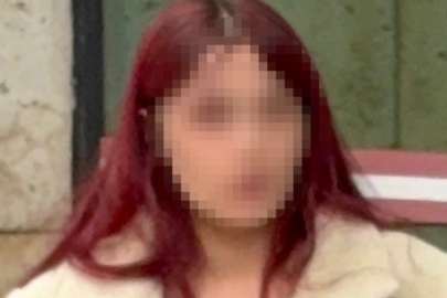 Genç kız, kardeşlerine saldıran babasını bıçakladı