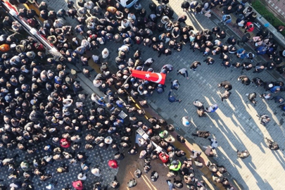 Bursalı şehit binbaşıyı binlerce kişi uğurladı