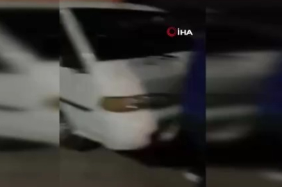 Bursa’da motosiklet sürücüsü 3 araca çarpıp yaralandı