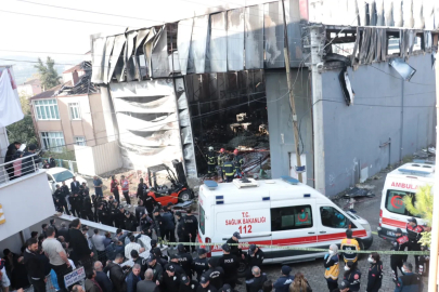 Kocaeli'ndeki yangın faciasında ölü sayısı 7'ye çıktı