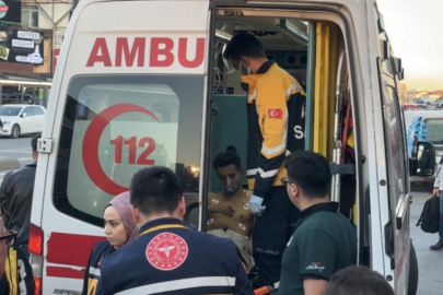 Ümraniye'de depo yangını: Bir işçi dumandan etkilendi