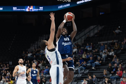 Basketbol Süper Ligi: A. Efes: 75 - Bahçeşehir Koleji: 78