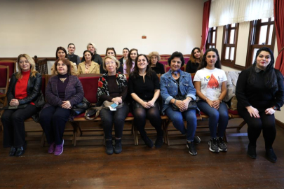 Kadınlar şiddetin türlerini Osmangazi’de öğrendi