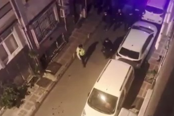 Pompalı tüfekle dehşet saçtı: 1'i polis, 4 yaralı
