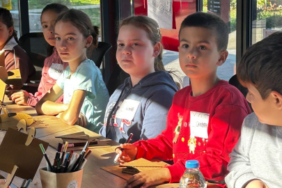 Çocuklar Nilüfer'de sanatla buluştu