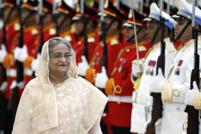 Devrik Başbakan ve eski bakana idam cezası