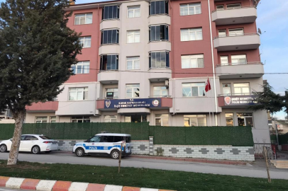 Kendini vuran polis memuru hayatını kaybetti