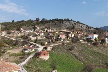 Bursa'daki 450 yıllık köy hayalet köye dönüştü