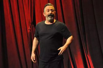 Cem Yılmaz 22 Aralık'ta sahne alacak