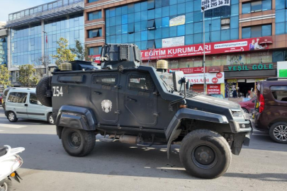 İstanbul'da otele el bombalı saldırı