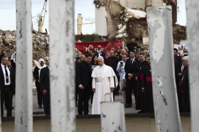 Papa 14'üncü Leo'dan Beyrut'ta ayin