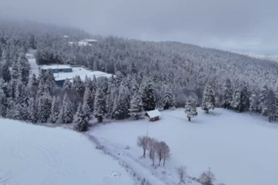 Uludağ'da kar kalınlığı 6 santimetreye geriledi