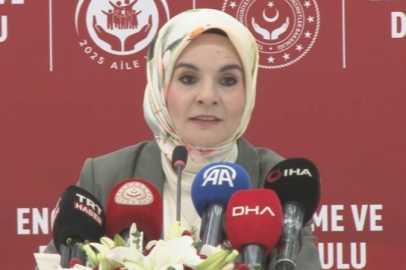 Bakan Göktaş'tan kadınlara seçme ve seçilme hakkı mesajı