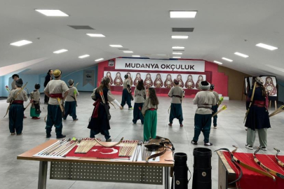 Mudanya'da öğrencilere yönelik okçuluk etkinliği
