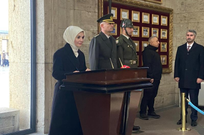 Bakan Göktaş’tan Anıtkabir’e ziyaret