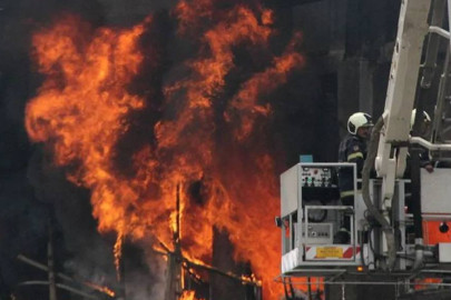 Gece kulübünde korkunç yangın: 25 ölü