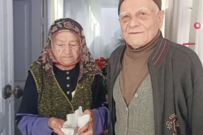 32 yıl sonra mavişinden gözyaşı dökerek ayrıldı