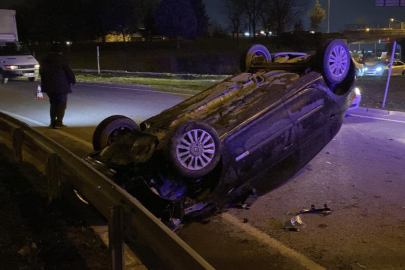Bursa'da kontrolden çıkan otomobil takla attı
