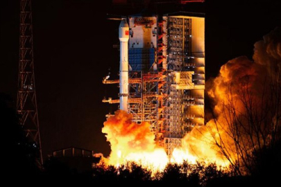 Çin, Lijian-1 roketi ile 9 uyduyu uzaya gönderdi