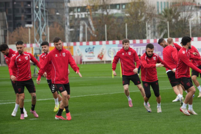 Samsunspor, AEK maçı hazırlıklarını tamamladı