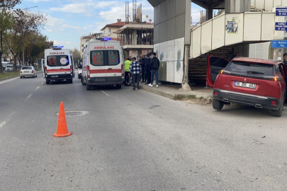 Bursa'da kavşakta feci kaza: 5 yaralı