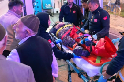 Bursa'da motosiklet kadına çarptı: 2 yaralı