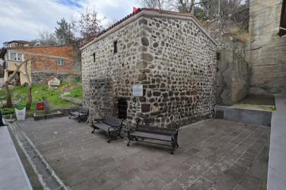 Danişmendlilerin en eski kitabesi, 23 yıl sonra bulundu