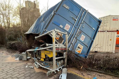 Almanya'da kontrollü patlatmada yanlış tespit