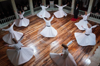 Hz. Mevlana, 752. Vuslat yıl dönümünde anıldı