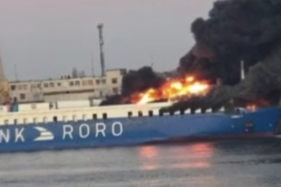 Türk gemisi Odesa'da vuruldu