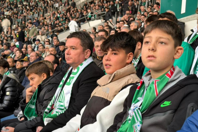 Osmangazi Belediyesi çocukları yeşil beyaz sevda ile buluşturuyor