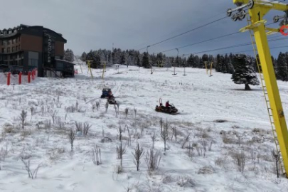 Uludağ'a turist akını başladı