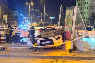 Başkent'te korkunç kaza: 4 yaralı