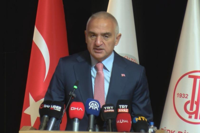 Bakan Ersoy: Dil bir milletin vicdanı ve yüreğidir