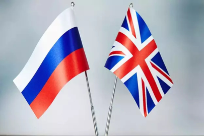 İngiltere’den Rus petrolüyle bağlantılı 24 kişi ve kuruluşa yaptırım