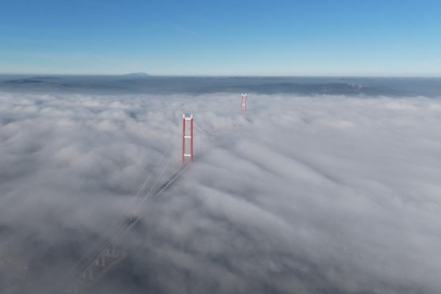 Sis içinde kalan 1915 Çanakkale Köprüsü'nde görsel şölen