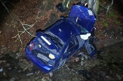 Bursa'da uçurumdan yuvarlanan otomobilden 3 kişi sağ çıktı