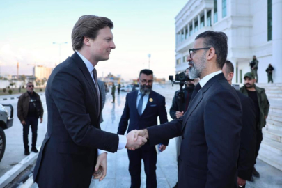 Hollanda, 10 yıl sonra özür diledi