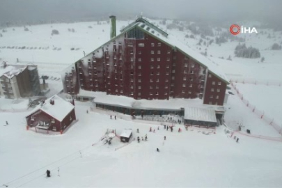 Uludağ'da doluluk yüzde 90'a ulaştı: Fiyatlar dudak uçuklattı