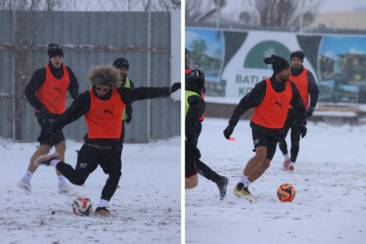 Elazığspor yoğun kar yağışı altında çalıştı